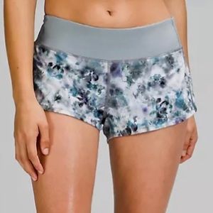 Lululemon Speed Up MR Lines 4” Shorts